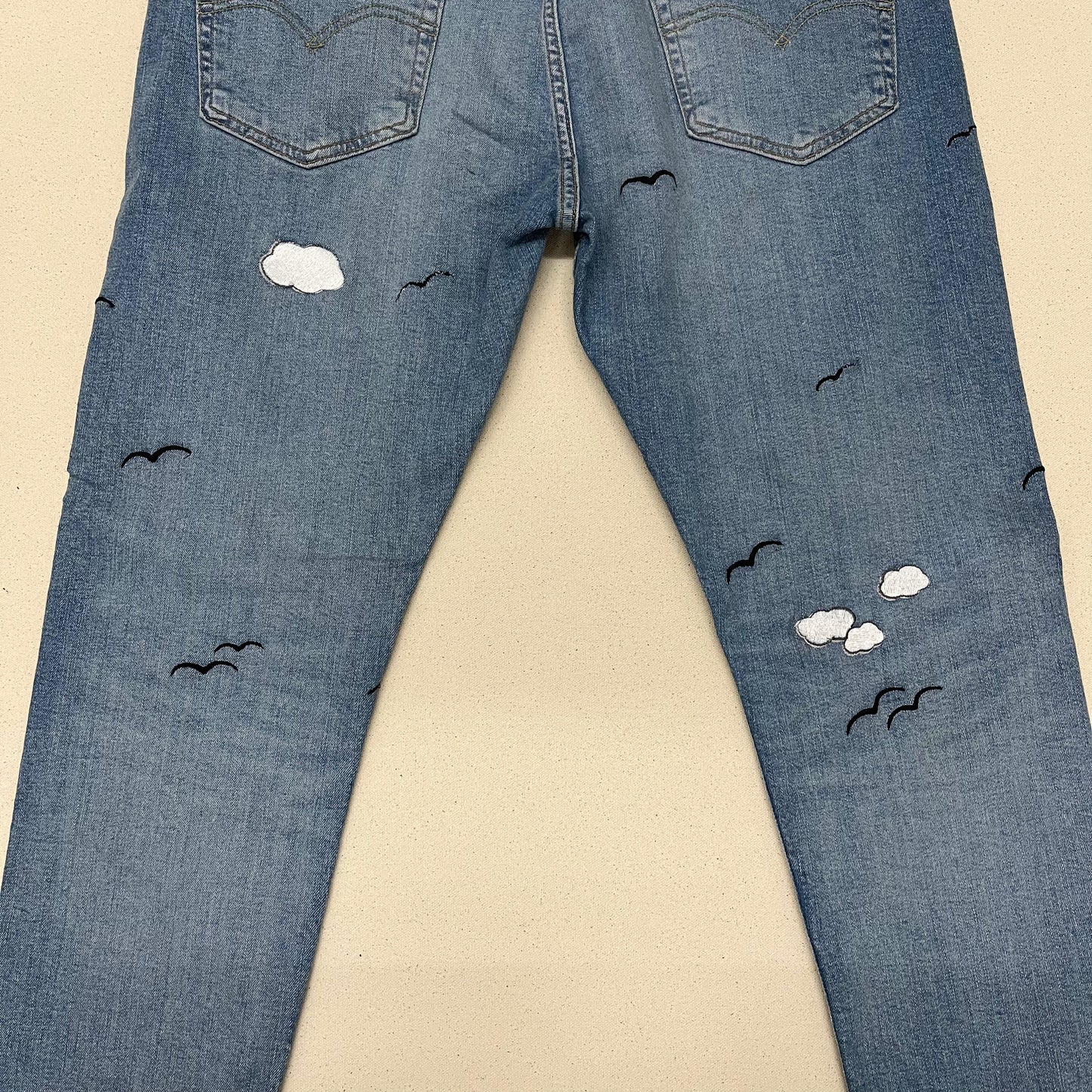 Embroidered Sunny day Jeans