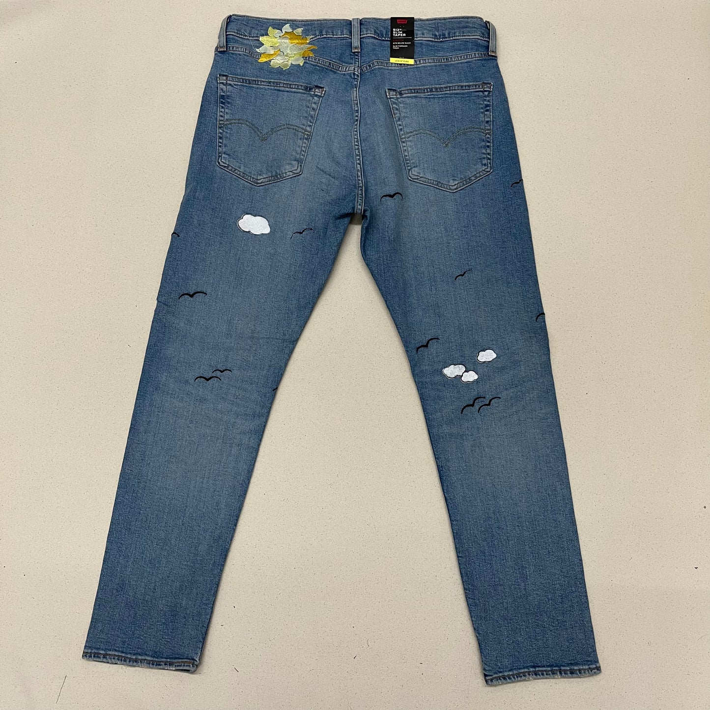 Embroidered Sunny day Jeans